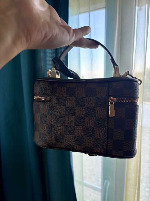 Дамска чанта Louis Vuitton