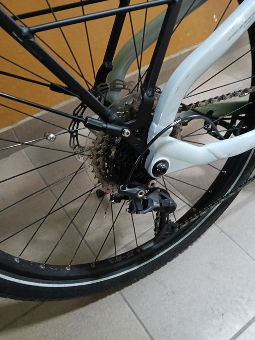 Bicicletă electrică haibike trekking 6 High i630 wh