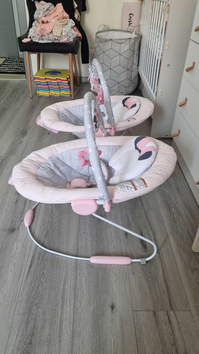 Бебешки люлки със звук и вибрация