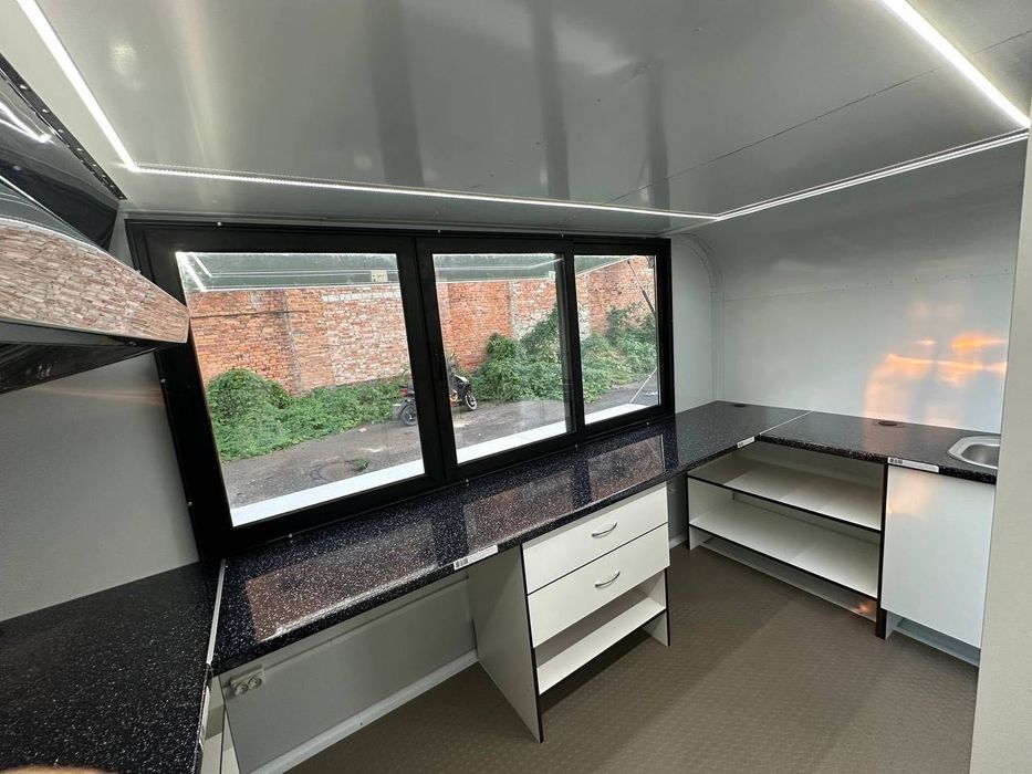 Каравана за Бързо Хранене Търговска