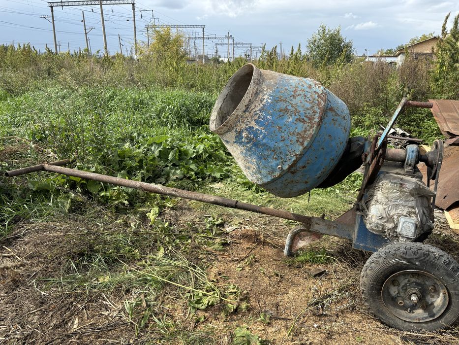 Продам бетономешалку
