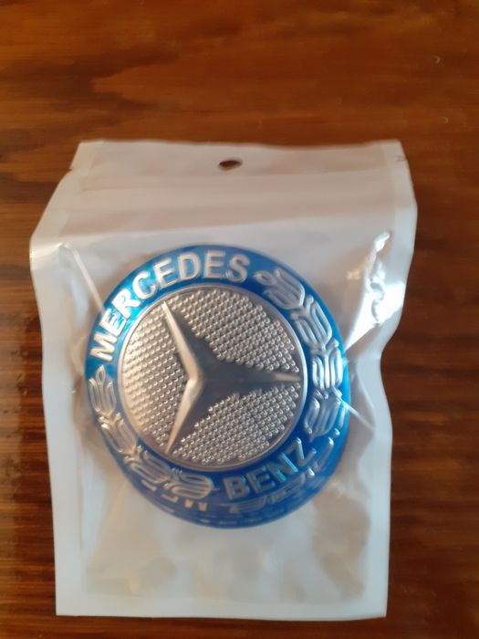 De vinzare embleme auto metaluce