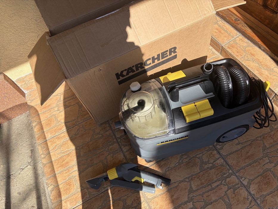 Aspirator spalare injectie extractie karcher puzzi 10/2 detailing cosmetizari auto spalare canapele