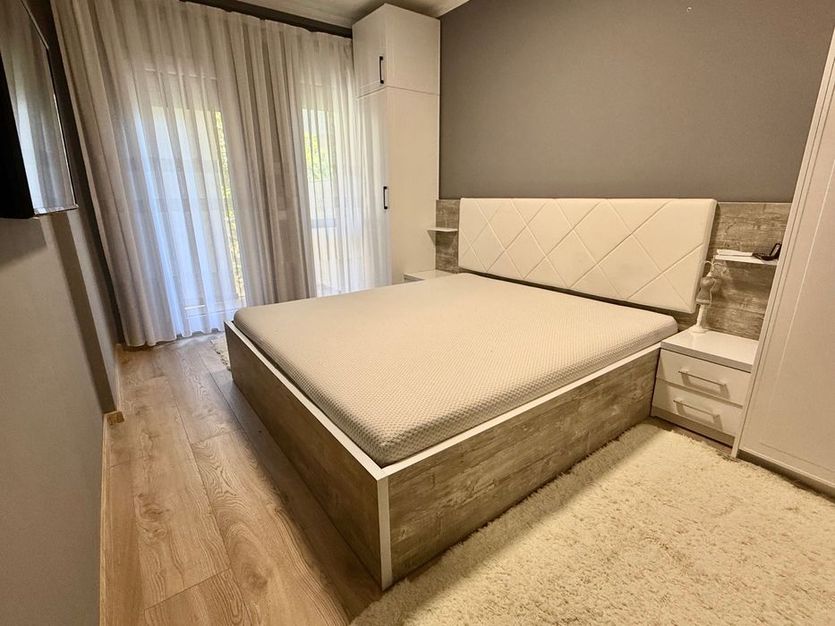 Apartament cu 3 camere de închiriat în West Residence cu loc de parcare inclus