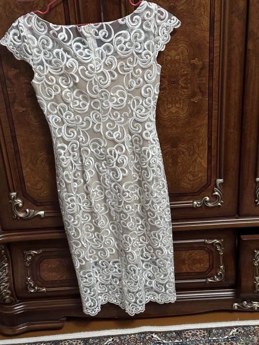 Шикарное платье