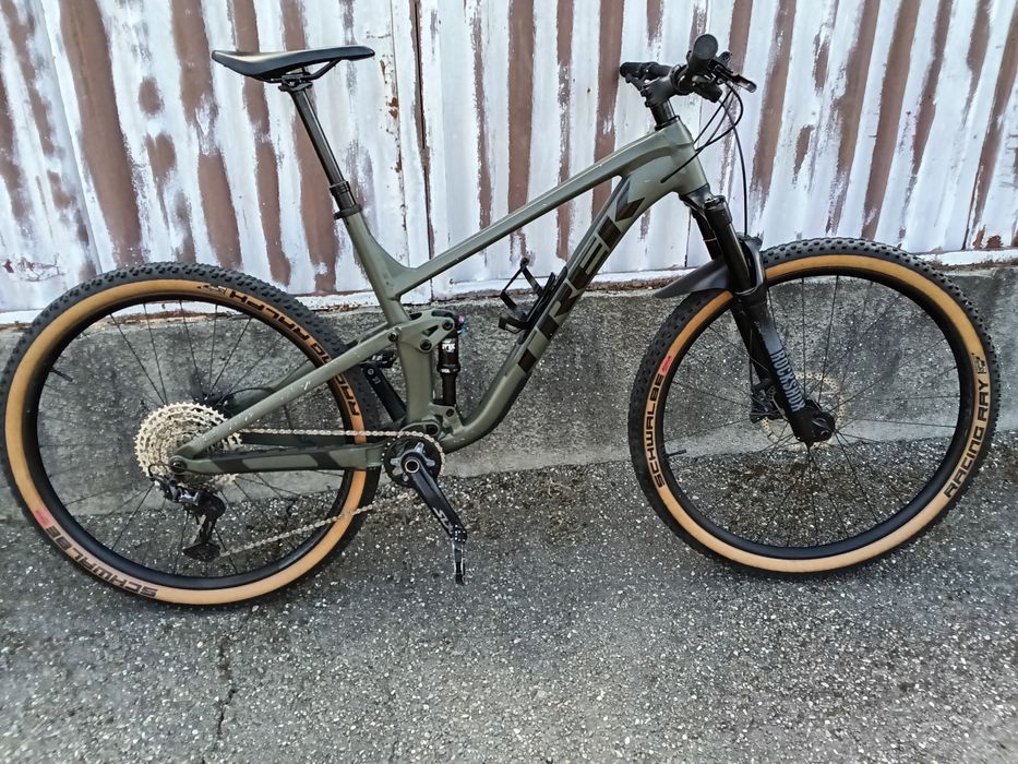 Bicicleta trek ful suspension