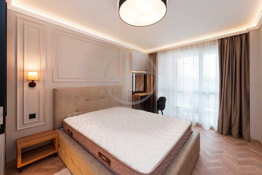 Продава се Двустаен апартамент в Пловдив, Кючук Париж - 71 кв.м за 2041 €/кв.м - Снимка #4