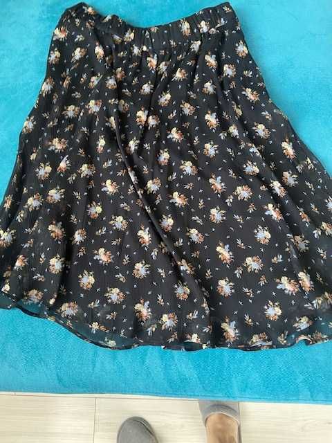 2 броя поли спортно елегантни поли