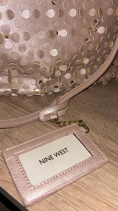 Geantă Nine west roz pudrat