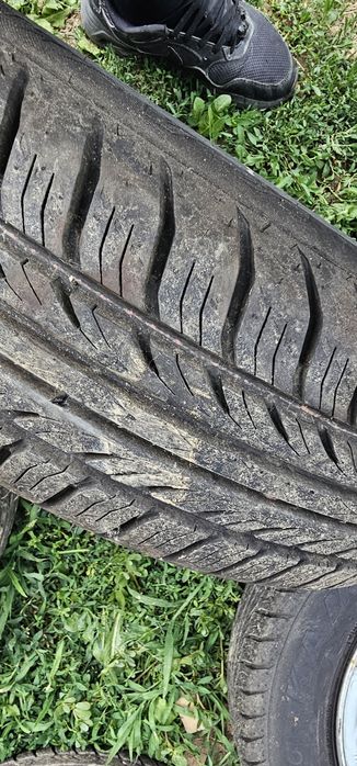 Jante cu cauciucuri 175/70 r14 pentru Ford Fiesta