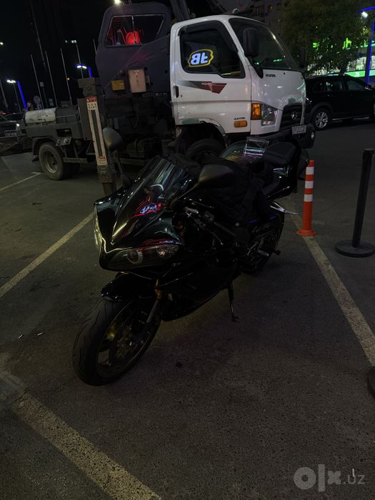 Yamaha r1 matatsikl