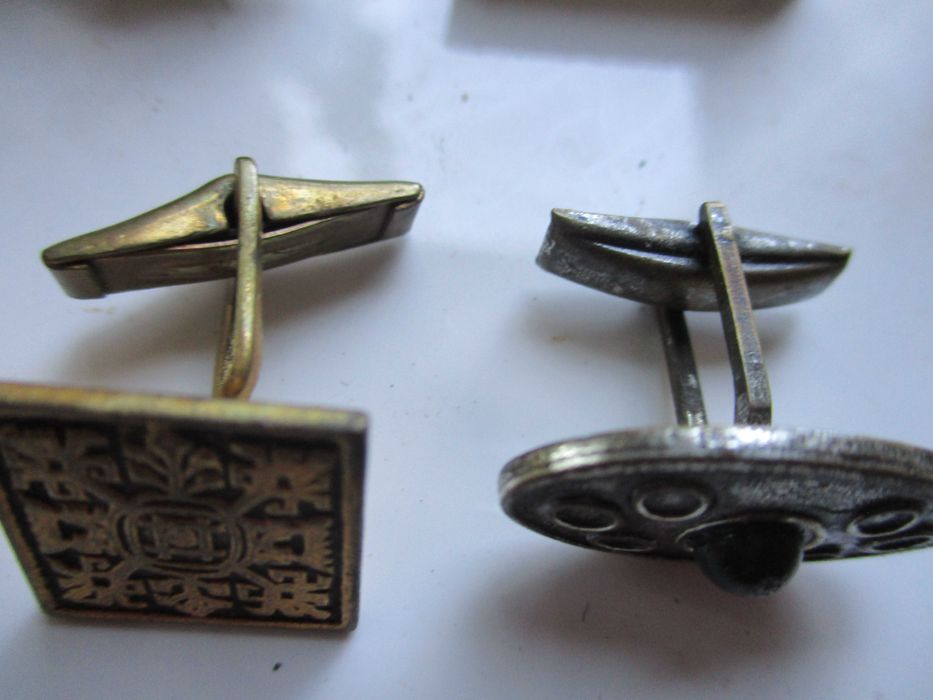 Копчета за ръкави/ръкавели/ за мъжка риза нови и малко използвани