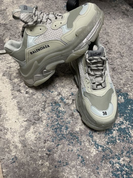 Balenciaga triple S 38 bej