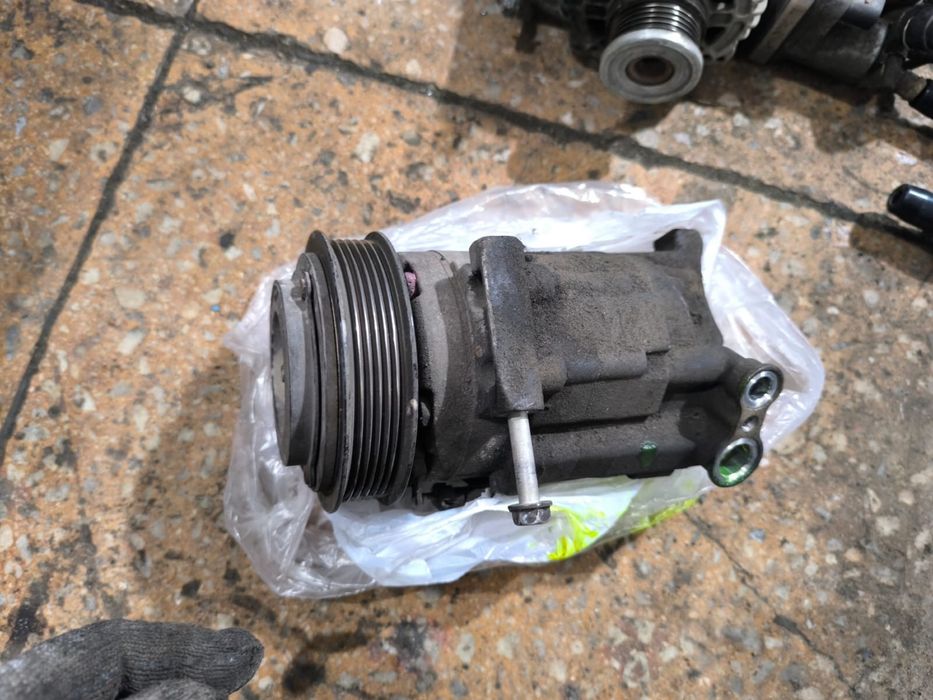 Продам оригинальные запчасти шевроле круз