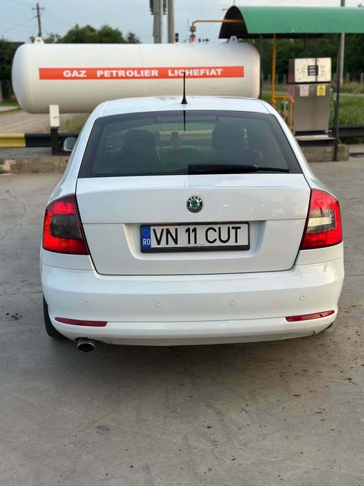 Vand sau schimb.