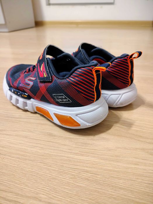 Skechers Flex‑Glow cu LED