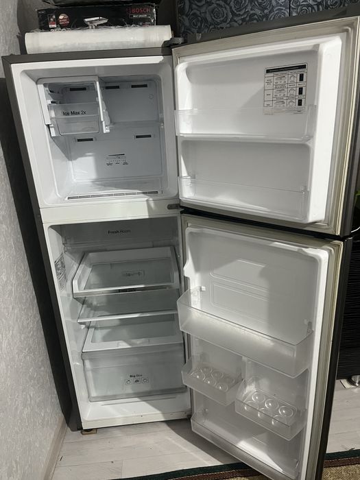 Холодильник Samsung рабочий