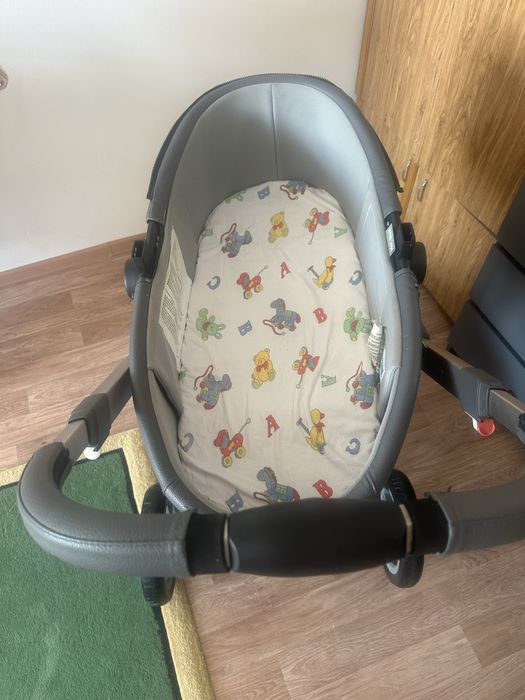 Срочно продам коляску (Hot Mom) оригинал