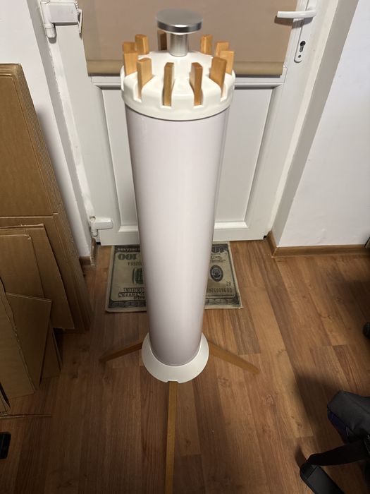 Suport haine nou(Lichidare de stoc)