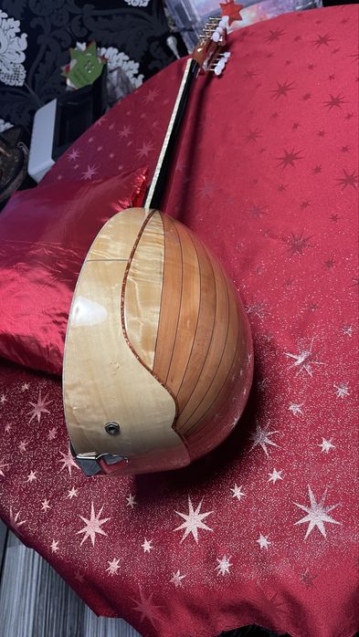 Бузуки майстор Stamkos, с куфар и адаптер.