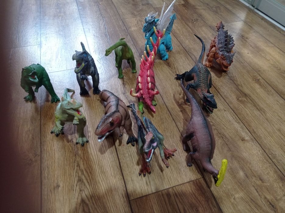 Динозавры на батарейках