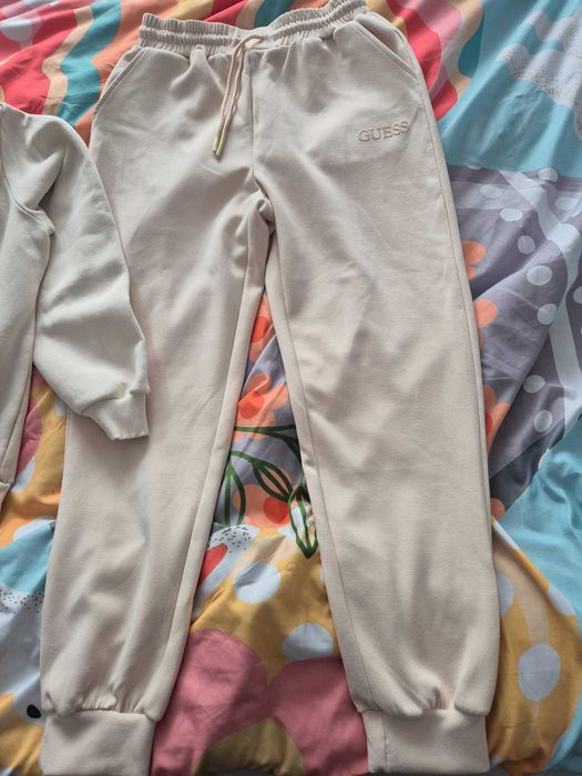 Дамско долнище guess