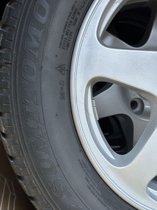 Гуми SUMITOMO WT200 215/60 R16 99H XL