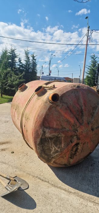 Vând fosă ecologică din fibră de sticlă