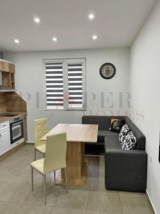 Продава се Тристаен апартамент в Велико Търново, Колю Фичето - 90 кв.м за 1423 €/кв.м - Снимка #2