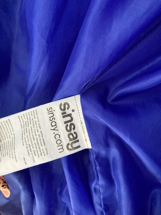 Тъмно синьо яке, “Sinsay”