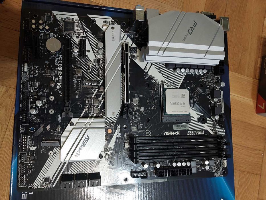 AMD Ryzen 7 3700X + AsRock B550 Pro4