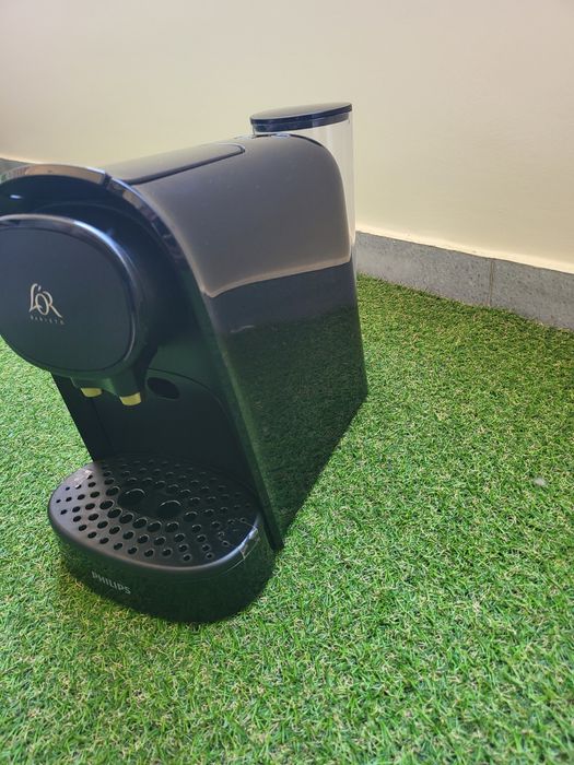 Еспресо кафемашина с капсули Philips Lor Barista