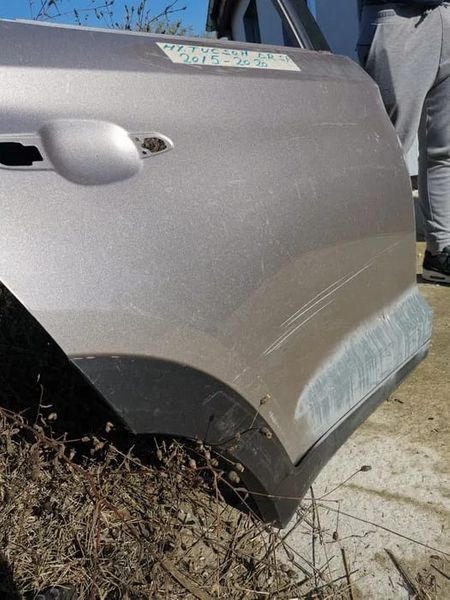 Ușa dreapta spate Hyundai tucson 2015 2016 2017 cu bandou 2018 2019