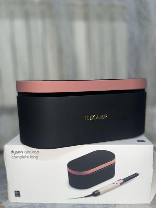 Фен dyson новая.