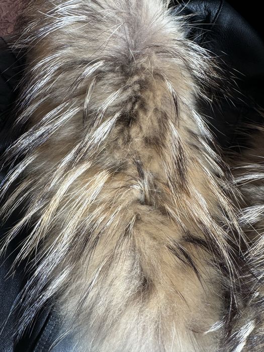 Дамско кожено яке