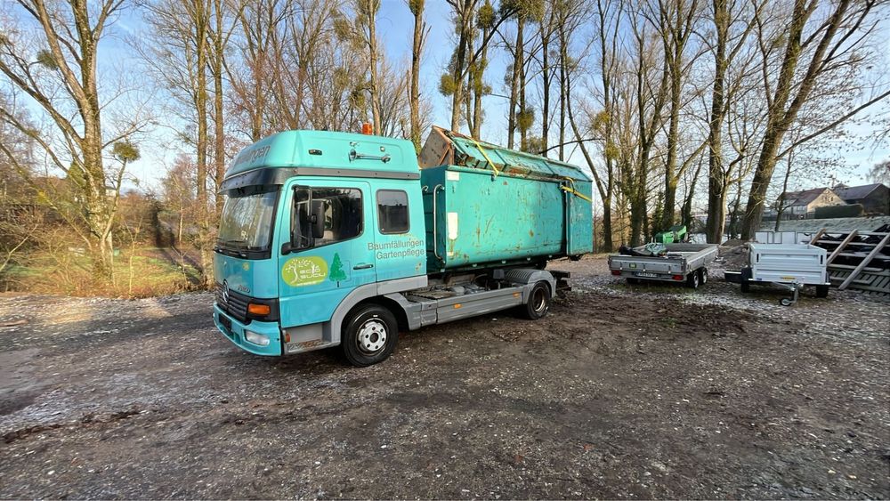 Mercetes Atego Abrollkipper 3 containere