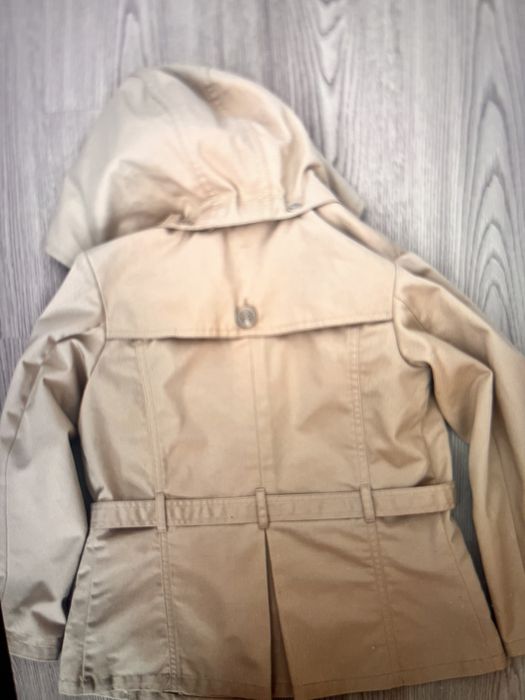 Geaca subtire, eleganta pt fetite 8 ani