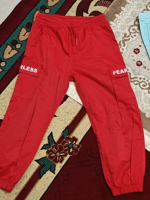 Трико, брюки, куртка, джинсы дёшево