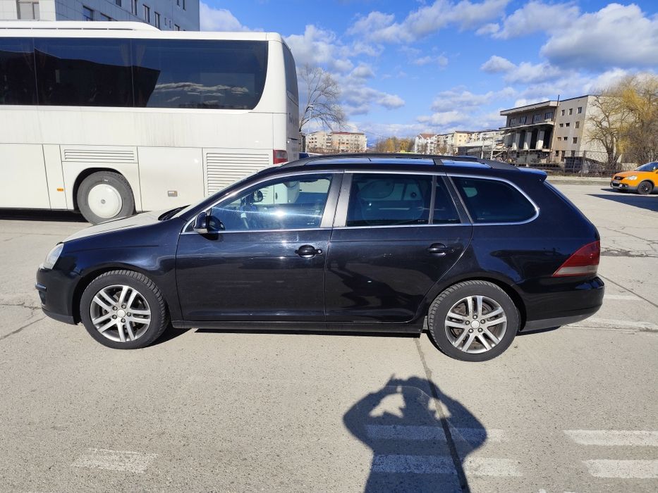 Vând golf 5 stare bună de funcționare