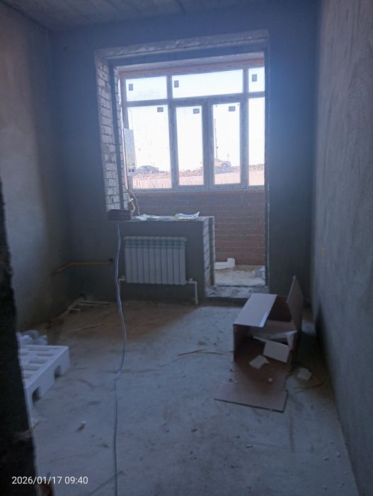 Продам квартиру на батысе в черновом варианте 1этаж