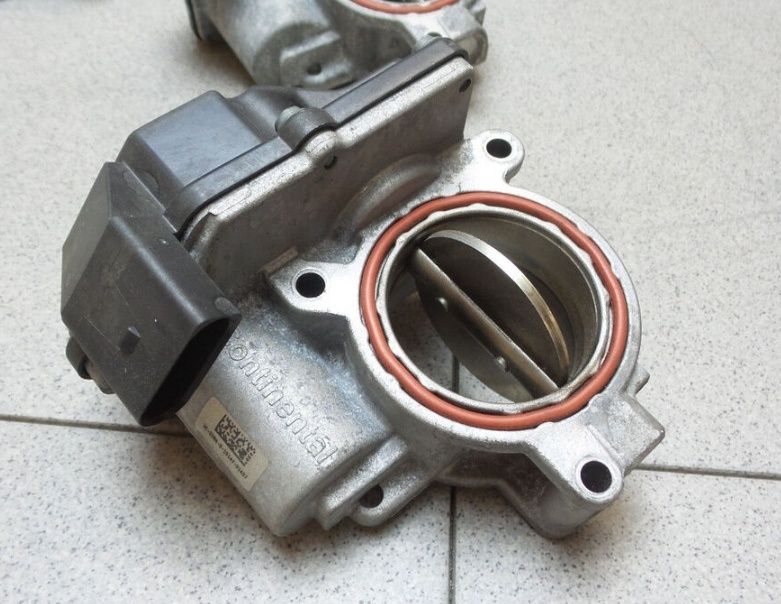 Clapeta admisie 3.0tfsi Audi Q7/A8/A7/Touareg/Cayenne 057128063d