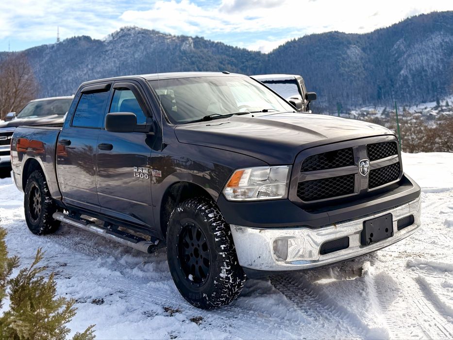 Dodge Ram 5.7 Hemi 4x4 an 2017  Autoutilitara