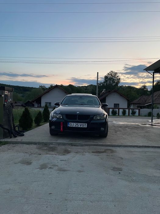 BMW e90 2007 318i