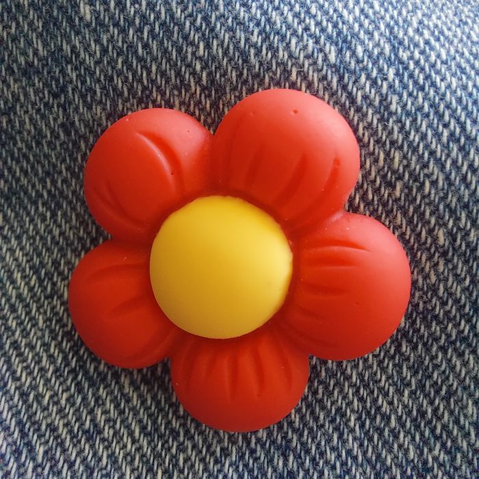 Брошка аксесор - цвете