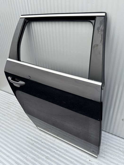 Usa dr spate combi/breack vw Passat B7 •cod de culoare  LC9X • 2011-2015•