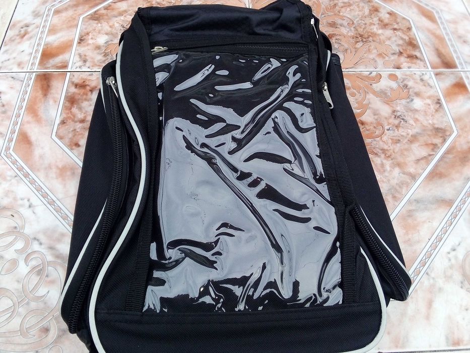 Магнитна чанта за резервоар на мотоциклет