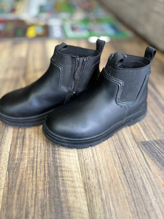 Incaltaminte Zara din piele nr 26 copii