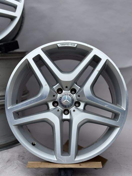 Оригинални джанти 21 цола Amg