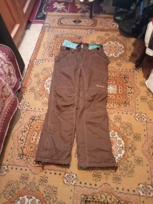 Pantaloni ski (mărimea M)