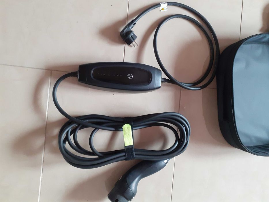 Statie incarcare portabila,incarcator masini electrice,hibrid MERCEDES